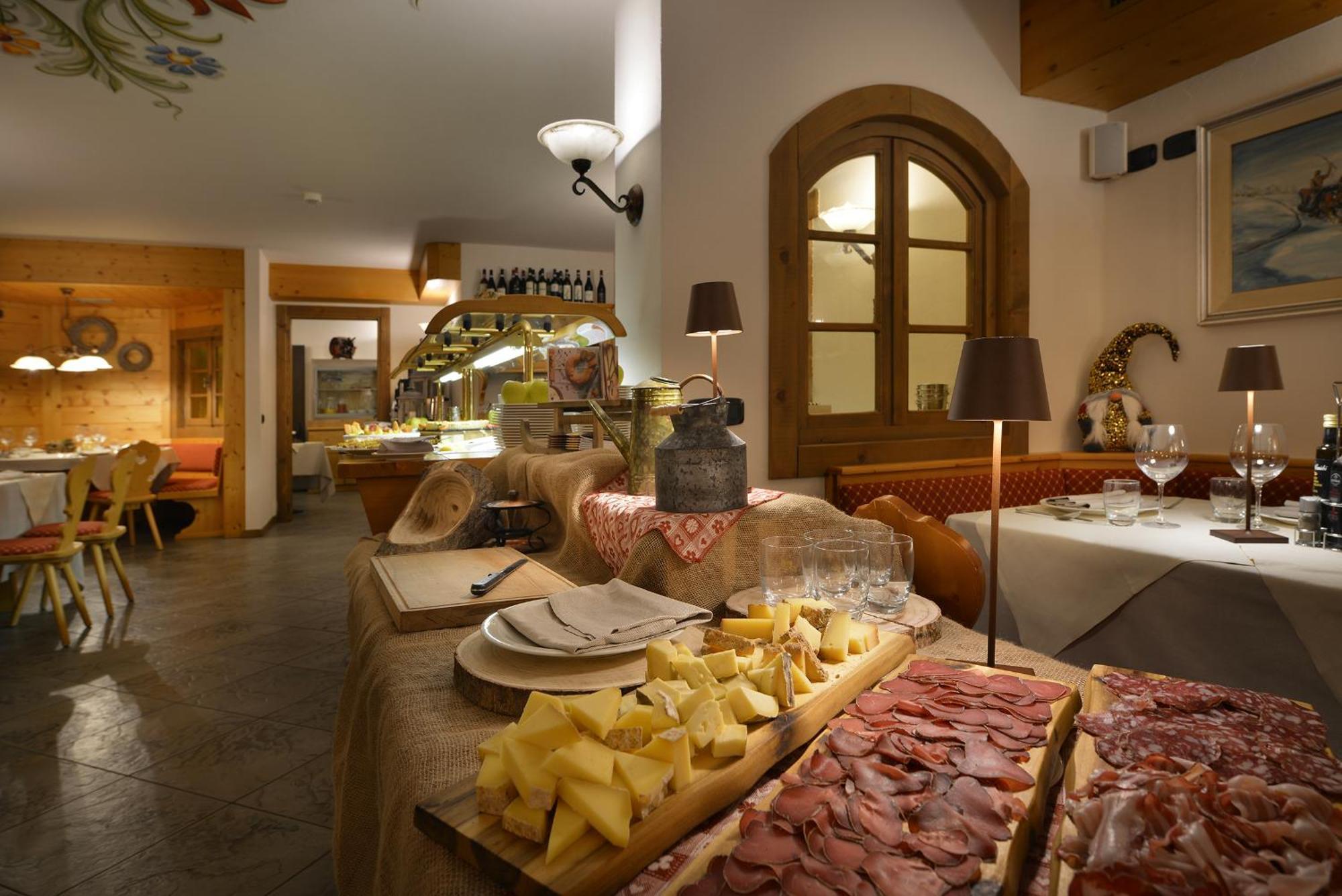 Hotel Primula Livigno Exterior photo